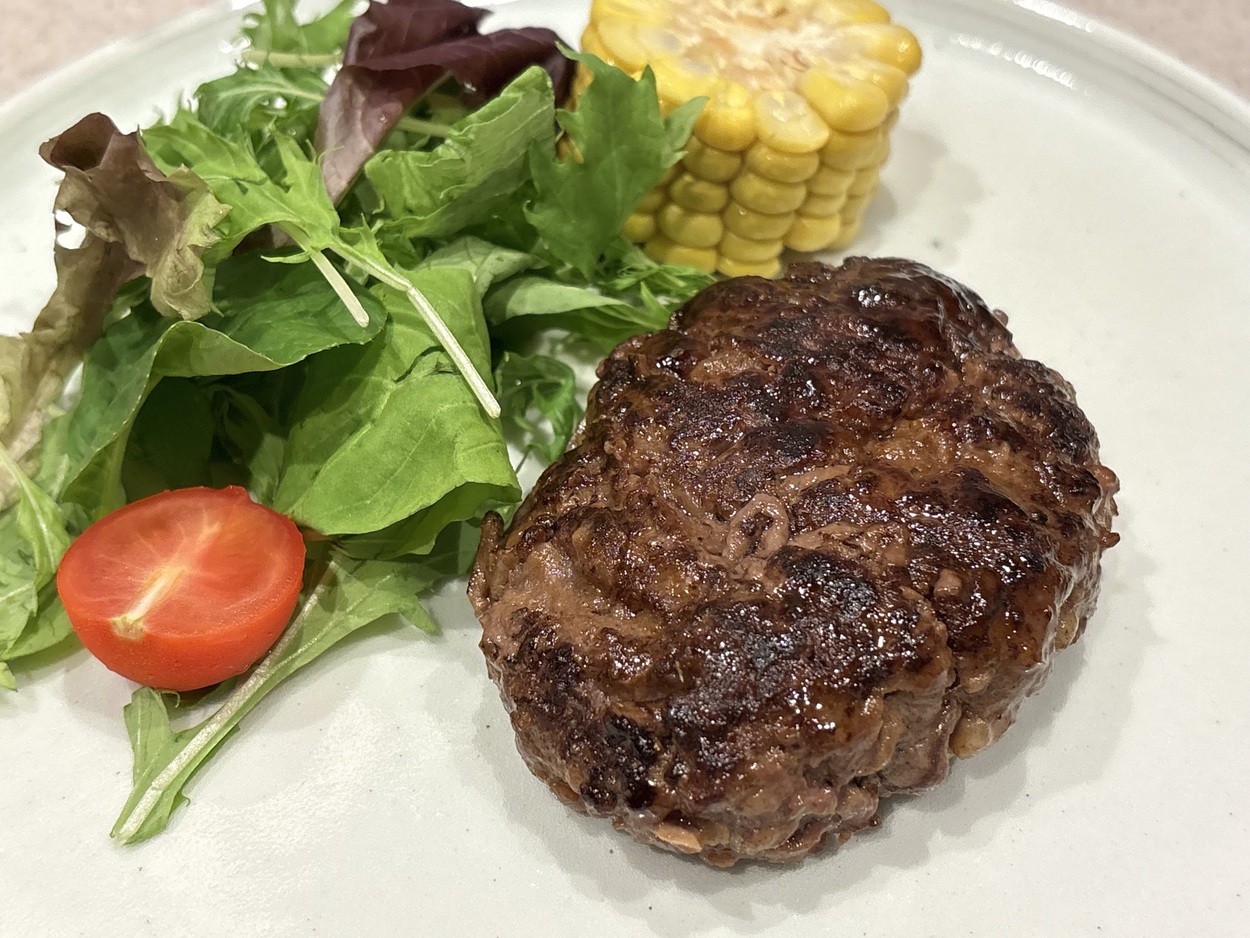 売り切れ続出（泣）県民溺愛“あのハンバーグ”を超えた！？【静岡新名物】「想像の100倍ウマい」「感動のあまり即リピ」実食レポ