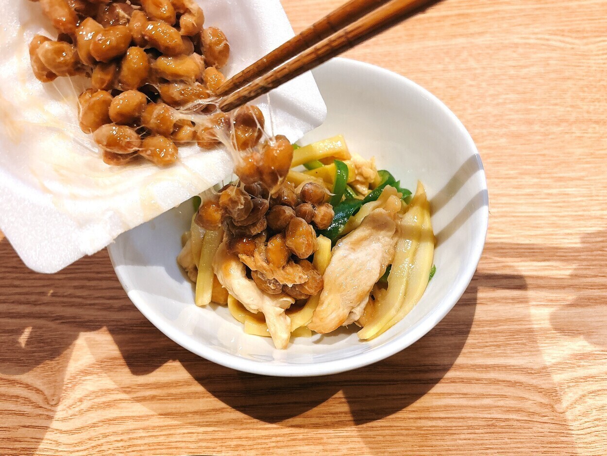 まさかの満場一致合格！もう一生コレでいい【サンド伊達さん絶賛】衝撃！納豆の食べ方「反対押し切って正解」「旨さマシマシ」ご飯にかけて♡