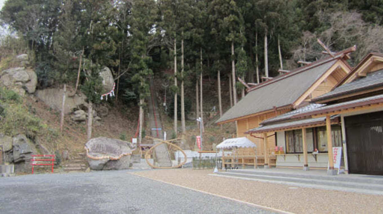 釣石神社 (1).jpg