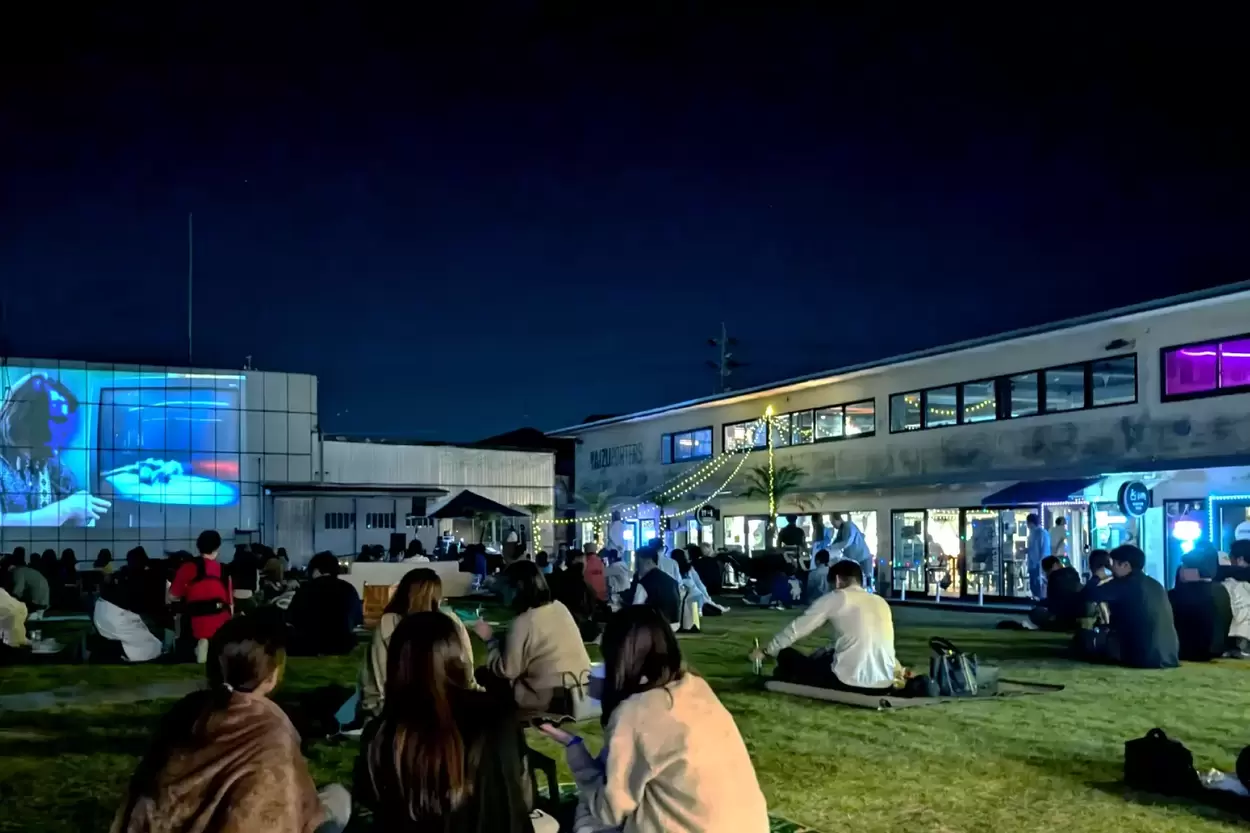 焼津の港で映画とグルメに酔いしれる！【YAIZUヨルチル】1年ぶりに復活「潮風と音楽に浸る最高の夜更かし♪」