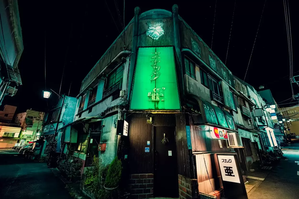 エモすぎる新スポット誕生！【熱海】築70年の建物を劇的再生！？「ひと味違う！超ディープな観光体験」4/11ついに開店