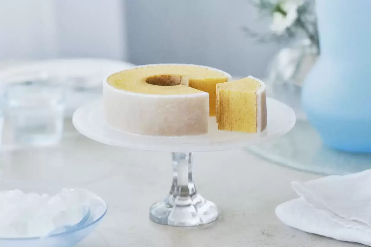 新作なのに「看板商品」超え大ヒットの予感！？【治一郎】限定バウム「“アレ”増量で食感が沼♡」「もうフツーに戻れない」今だけ限定3種