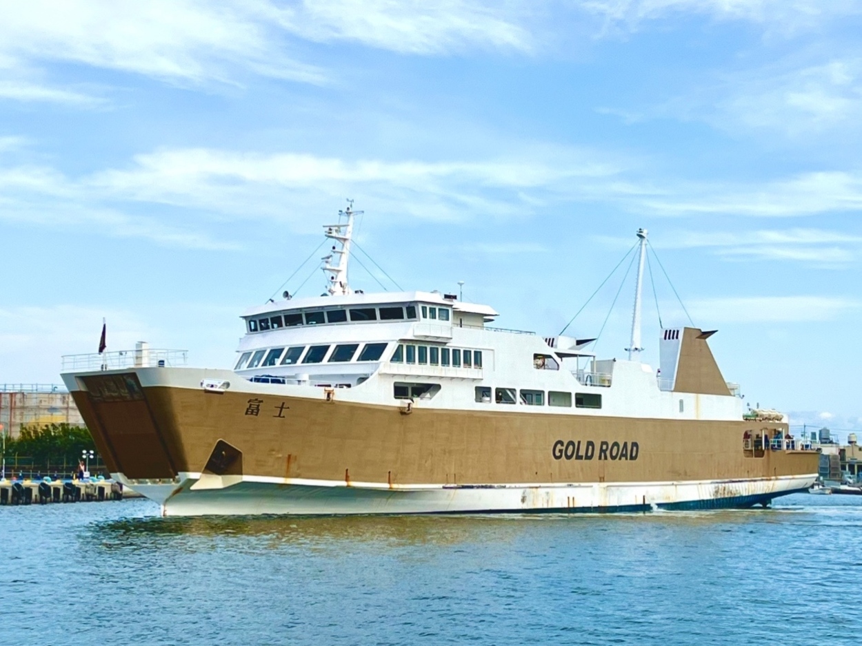 もう渋滞ハマらない！清水駅徒歩3分【駿河湾フェリー】が劇的進化！「半額で乗れる裏ワザ」「限定グルメも」日常を脱ぎ捨てる90分間の船旅