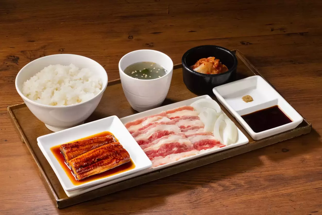 これは贅沢すぎる！「うなぎ×焼肉」悪魔的コラボ爆誕♡【7日間限定】「香ばしさに悶絶」売り切れ前に急げッ