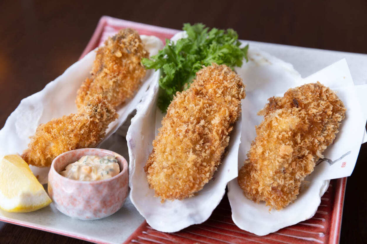 究極のかきフライ産地・大きさ食べくらべ_横｜かきとあなご 松島 田里津庵 (2).jpg