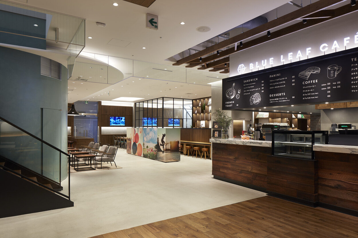 BLUE LEAF CAFÉ（ブルーリーフカフェ）.jpg