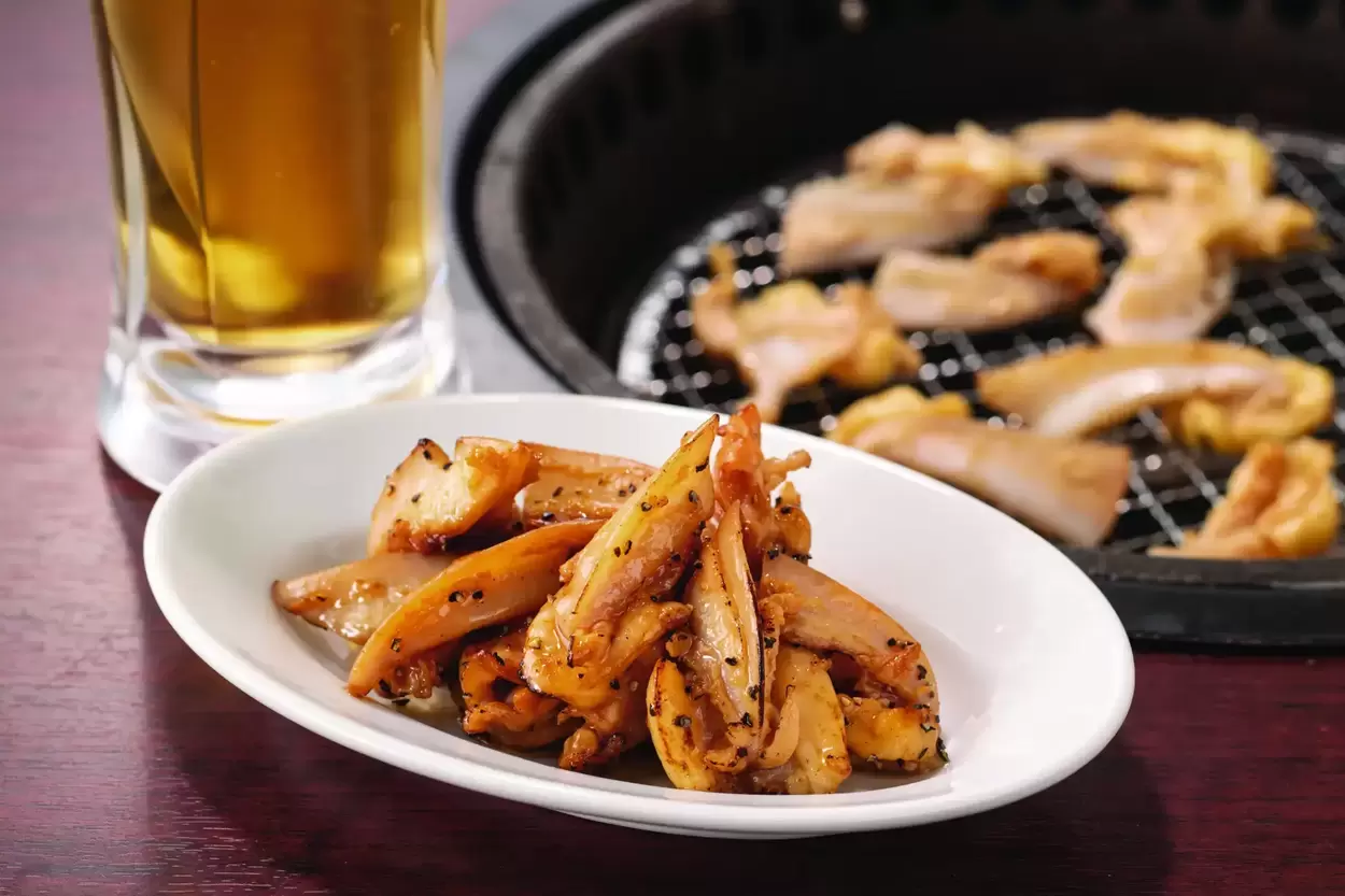 行かなきゃ損！1,980円で飲み放題＆焼肉【牛角】さらに今だけ！タダでもらえる 神キャンペーン♡1万円分の食事券が当たるかも？！