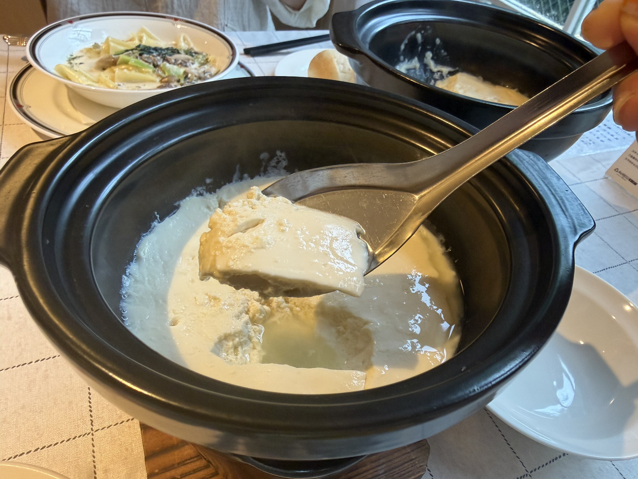 豆腐すくう.jpg