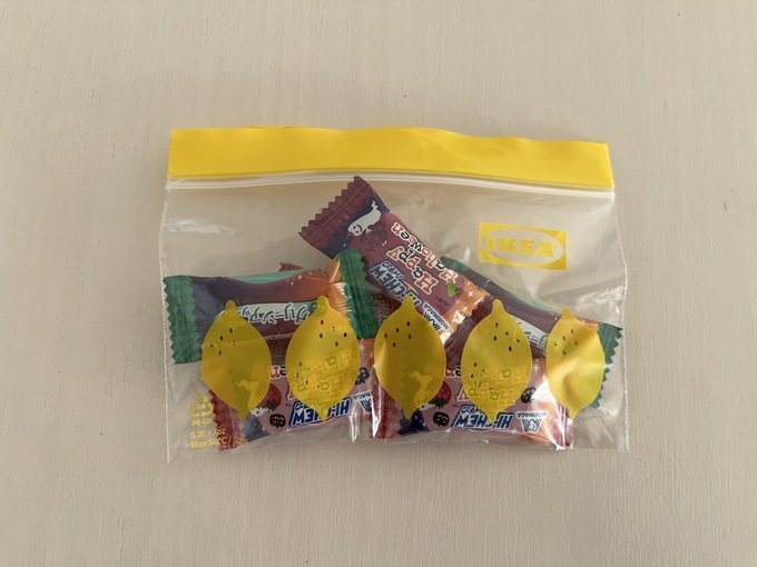 ikea袋お菓子.jpg