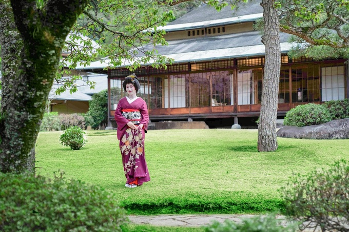 1日1組限定です！【伊豆の国市】「こんな体験もうできないかも…」芸妓文化が残る街、伊豆長岡で舞妓体験