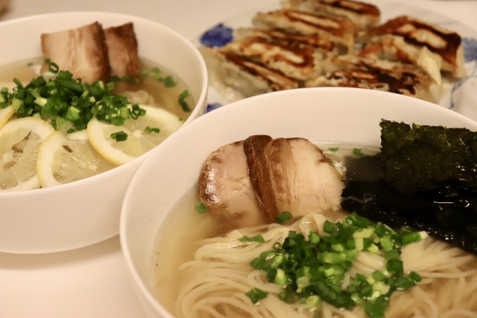 静岡市の名店ラーメンが家で食べられる！？【KOmart fine & FRESH FOOD藤枝高柳店】「スープまで飲み干しちゃうわ！」絶品コンビは鬼リピ決定です