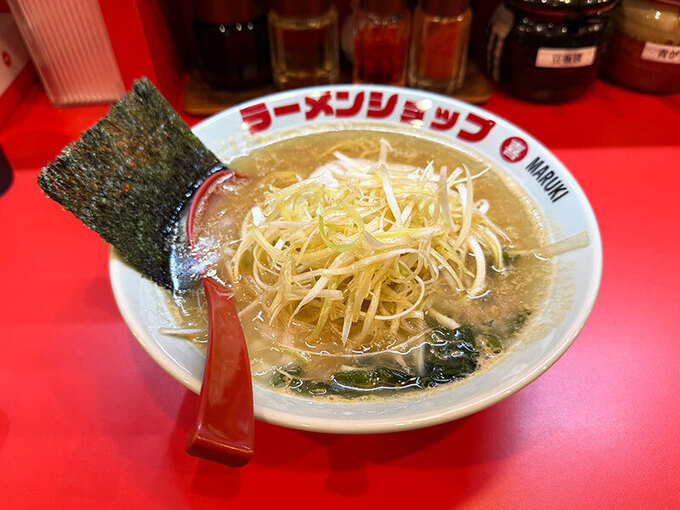飲兵衛さんに朗報！静岡・両替町に【ラーショ】爆誕！早朝4時まで営業「激アツ！ネギ爆盛り味噌」が〆に最強すぎた