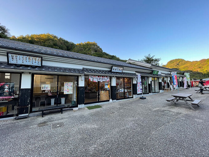 静岡最大級の【温泉施設】「宿泊もできる」推し施設をレポ!「サウナ→水風呂→外気浴」無限ループで幸福度MAX