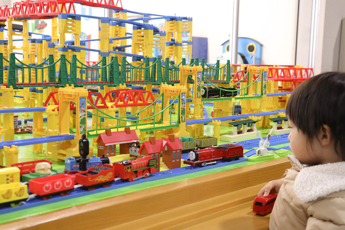 002_plarail.jpg