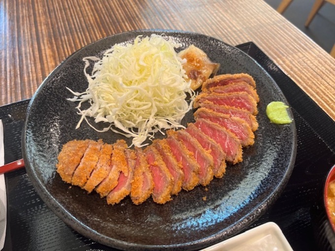 浜松で牛カツといえばここ!絶妙なレア加減が食欲そそる♪【鈴乃屋】2号店へいってみた