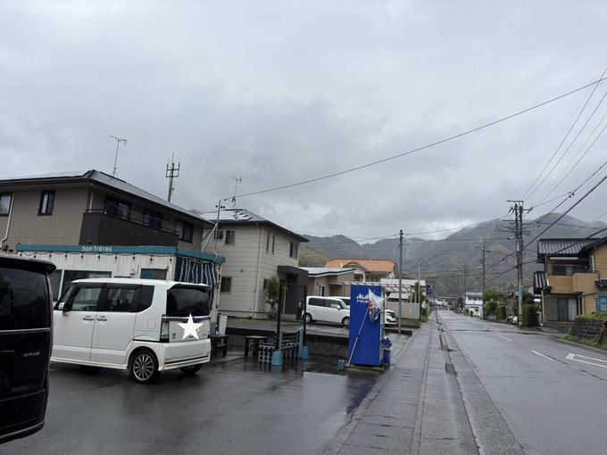 お店通り.JPG
