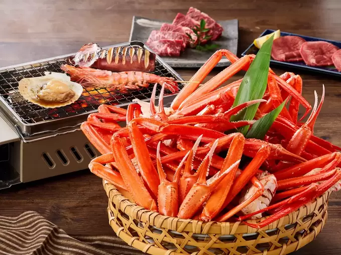 こんなのアリ？！超豪華【焼肉＆かに食べ放題！】牡蠣・海老・ホタテ・うなぎ→たったの1,490円だなんて（泣）「お得すぎて心配になる……」