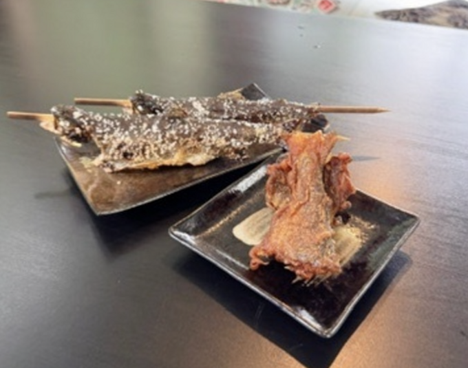 初心者も"手ぶら"もOK！仙台から50分って絶対鬼リピ【釣ってすぐ食べるカフェ】料理お任せで塩焼き！唐揚げ！成果にテンション爆上げ