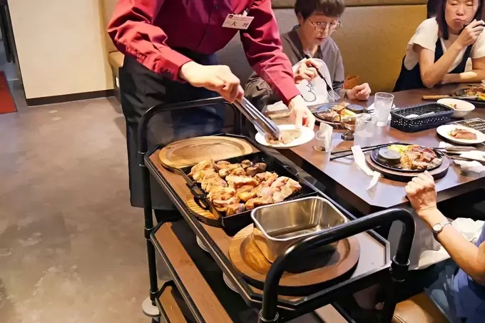 朝から並ぶ覚悟で行く！1日限定【ステーキ食べ放題】が破格すぎる！サーロイン＆ハンバーグもぜ～んぶ！？絶対行きたい神イベント