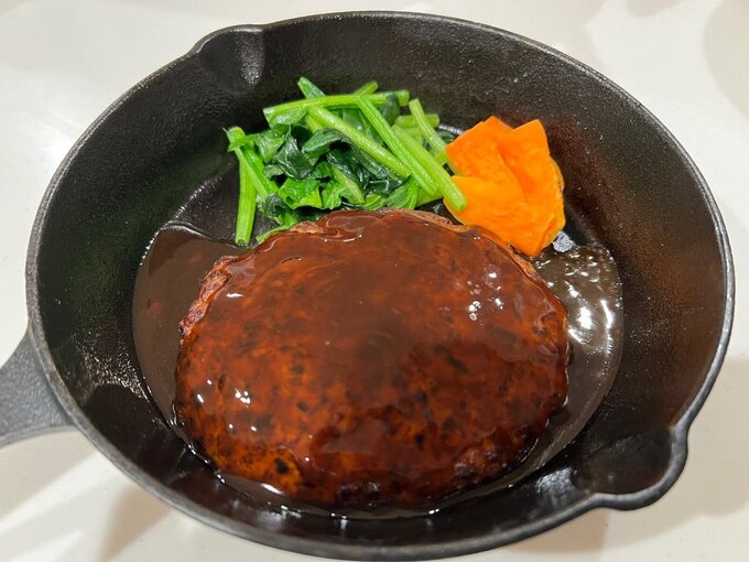 ジャパンミートハンバーグ調理後①.jpg
