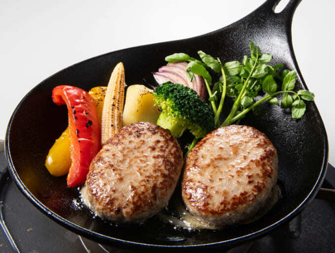 おかわり無限！100円台「替玉ハンバーグ」って安すぎ（泣）【仙台ランチ新名所】あと3日だけの"お得"「話題の新イオン」で今すぐゲット
