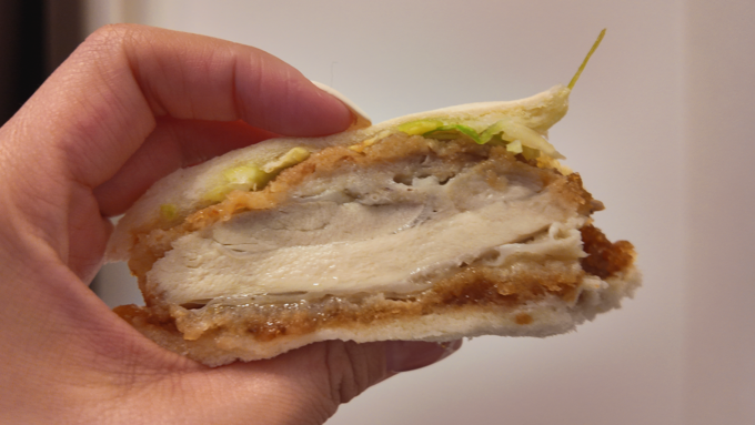 セブン新作_タレチキンかつ3.png