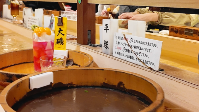 どんぐり_運ばれてくる料理.png
