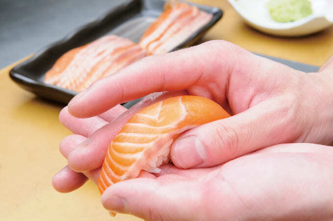 飛ぶように売れて"即完売"でしょ！1月中に【仙台発！人気寿司店】へ急げ「2,500円得する商品券」「持ち帰りもOK」爆誕