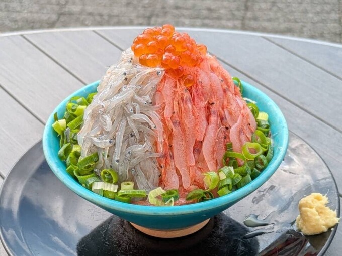 豪華すぎ！どっさり爆盛り【桜えび祭り】がヤバすぎる【今だけ限定】「コスパの最強」「まさかのご飯大盛り無料」も！？