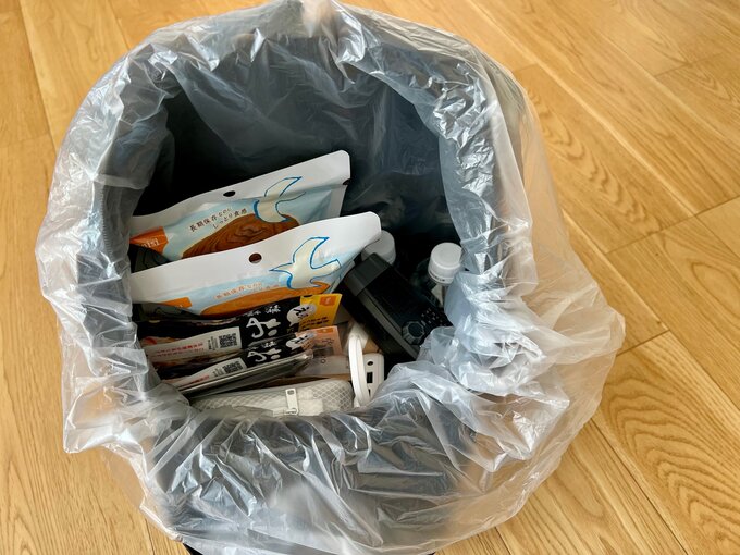 防災バッグ_中身収納1.jpg