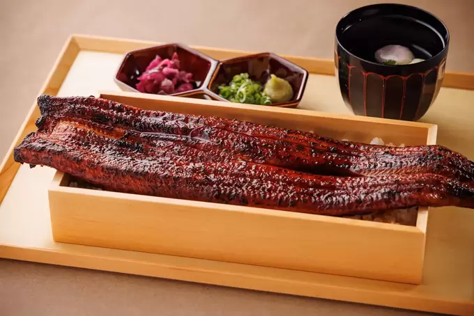 「鰻食べるならここかも」【浜松に新たな鰻の名店オープン!】「昼どきうなぎ うな綴」和牛と鰻の組み合わせも良し♡