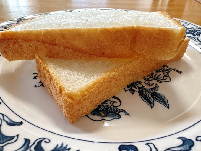 食パン (2).JPEG