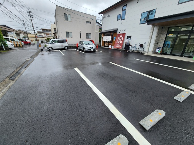 駐車場 (1).jpg