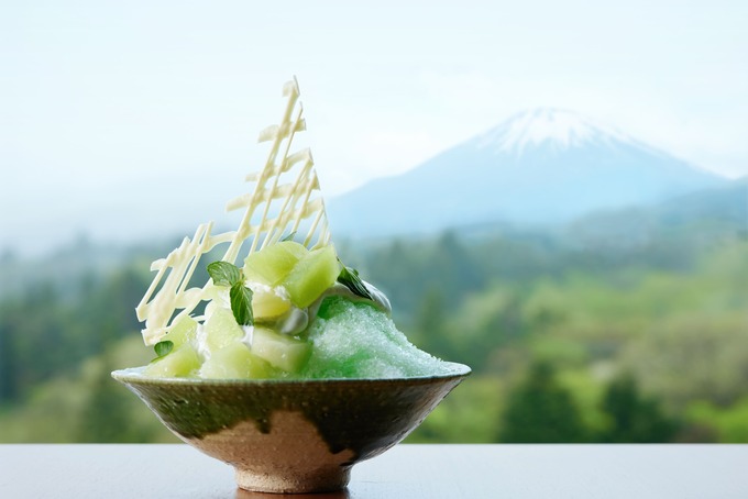 2か月間限定!夏のプチ贅沢「富士山見ながらかき氷でひんやり♪」【駿東郡】桃スイーツを楽しめるアフタヌーンティーも