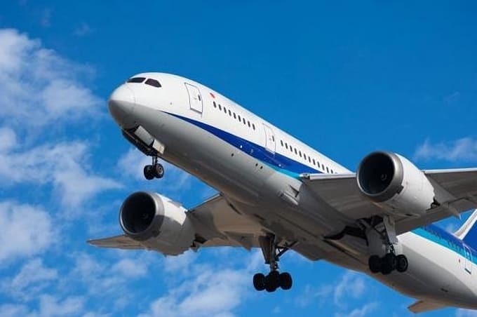 朝の飛行機.jpg