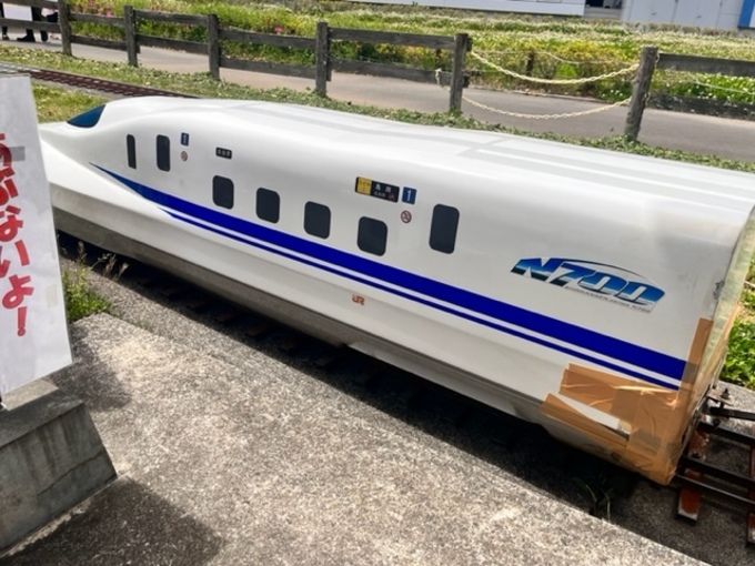 100円で乗れる鉄道!?子どもが一瞬でハマった【穴場の公園】「リピ決定!」赤ちゃん連れOKでママも安心