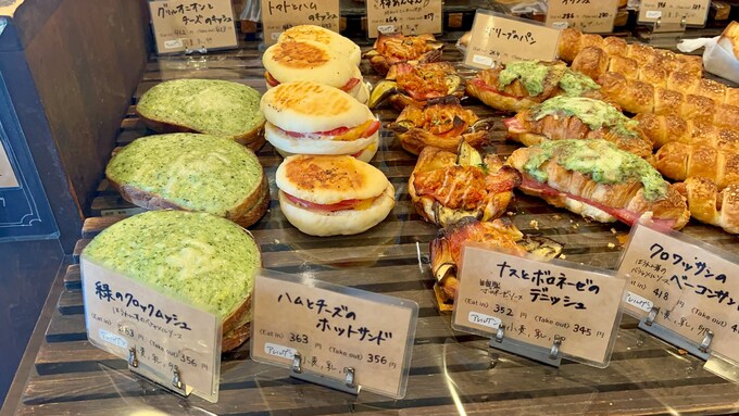 ホットサンド店内.jpg