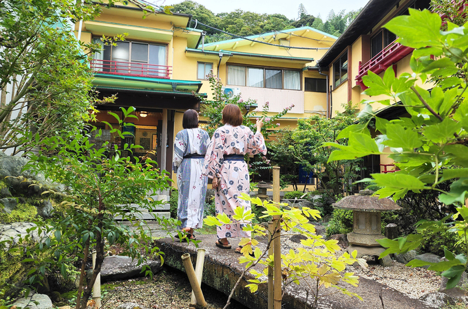 “今だけ”3施設の温泉に入り放題！【伊豆の国市】「源頼朝が使った腰掛岩がある温泉！？」ご利益ありそうな限定イベント