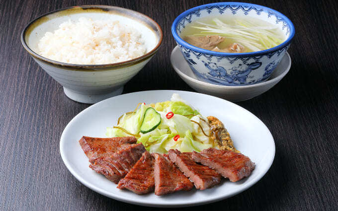 牛たん炭焼利久 (2).jpg