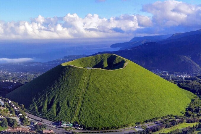 大室山全景.jpeg