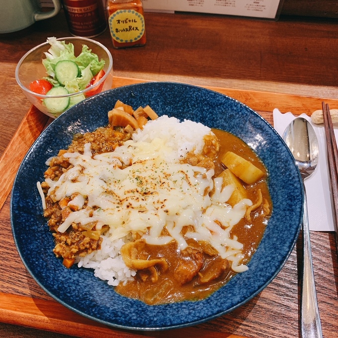 リピ決定【カレーと喫茶あまりろ】家庭的でやさしいカレーのこだわりがハンパない