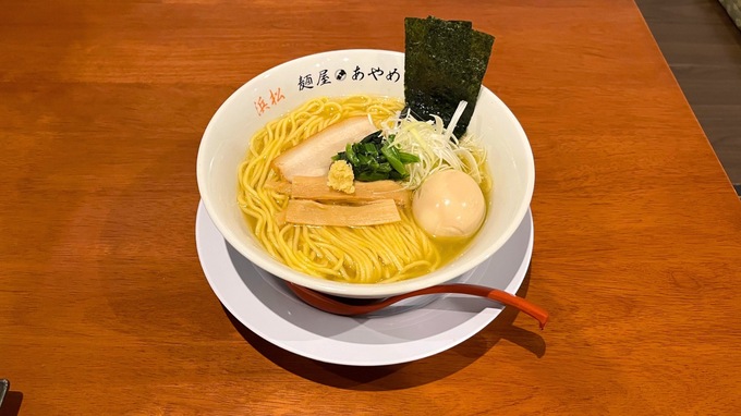 【浜松市】サイドメニューも絶品！赤ちゃん連れでも通えるラーメン店『麺屋あやめ』
