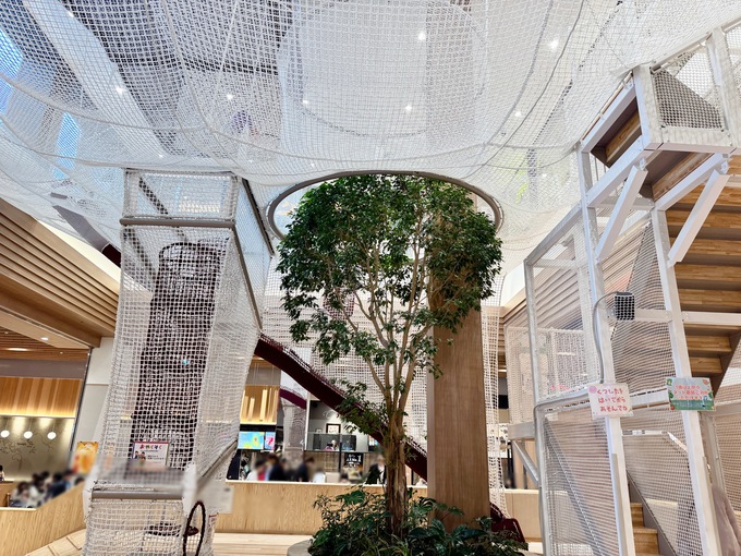 これ無料って神！人気沸騰で"満員"続出【宮城最大級】話題の"新"室内遊び場「ど迫力！大型遊具」「駅直結！買い物ついで」大興奮レポ