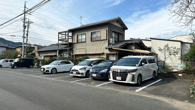 駐車場_wanokacafe.png