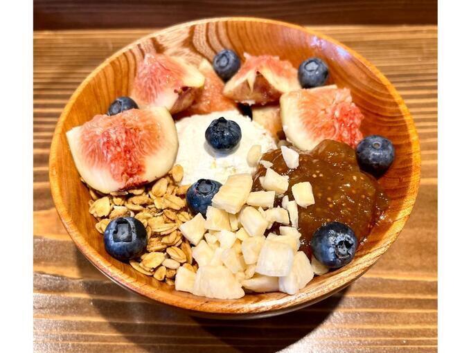 すでに2回リピートした!【グリークヨーグルト専門店】「女子会で大ウケしそう」ヘルシーに食べたい人は絶対コレ!【静岡市の駿府城公園の近く】