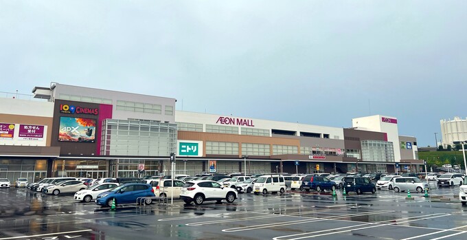 イオン冨谷店外観.jpg