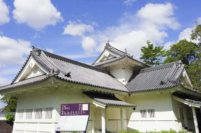 大手門脇櫓 (1).jpg