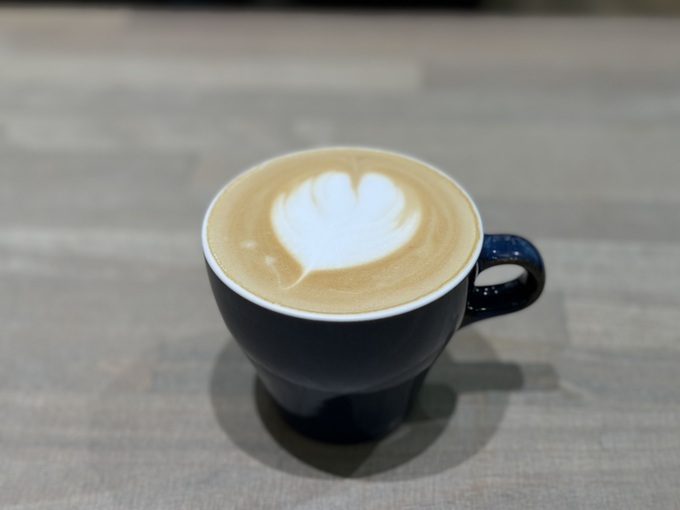 ハミングミールマーケット カフェラテ.jpeg