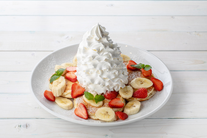 ストロベリー&バナナホイップパンケーキ.jpg