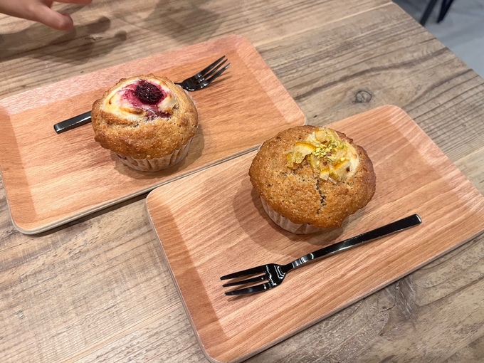 現役ママが鬼リピ！【浜松街中】子連れでいけるカフェならここ！マフィンが美味しいお店【カフェアンドベイクセボン】